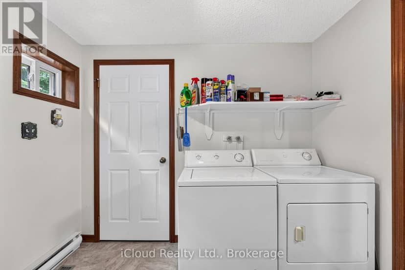 20 Mactavesh Crescent — photo 15 of 40