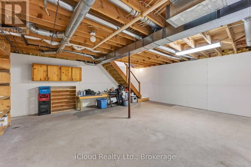 20 Mactavesh Crescent — photo 24 of 40