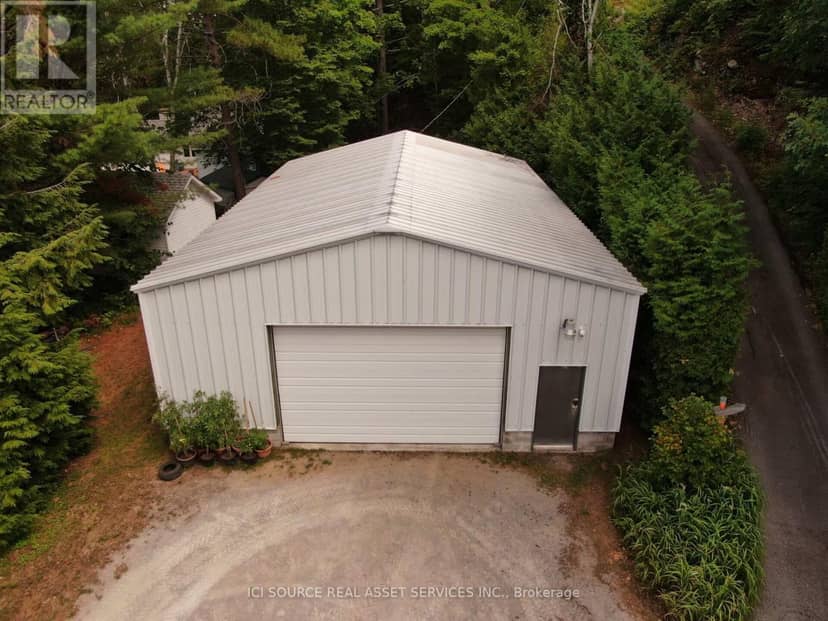 1096 Lois Lane — photo 10 of 39