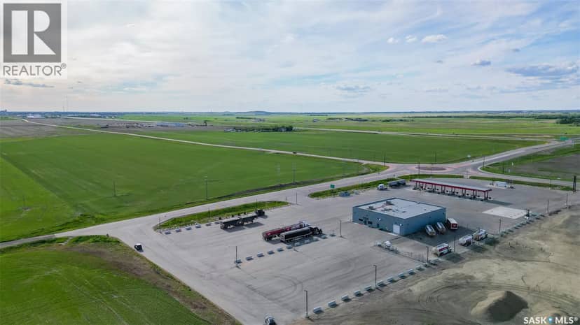Leonard Acreage — photo 2 of 17