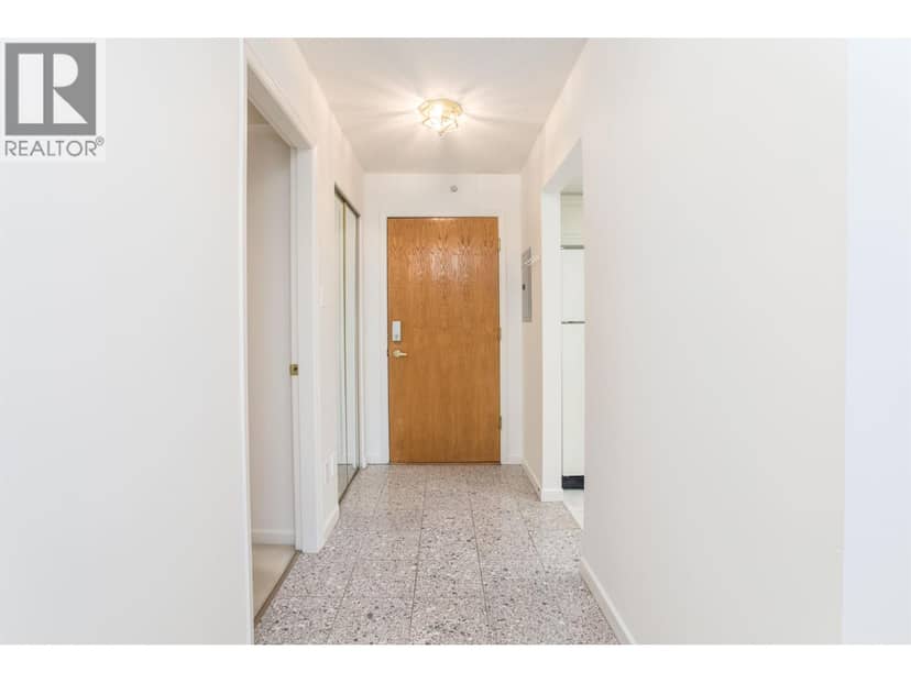 1003 1185 QUAYSIDE DRIVE, New Westminster, photo 3