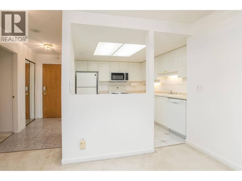 1003 1185 QUAYSIDE DRIVE, New Westminster, photo 2