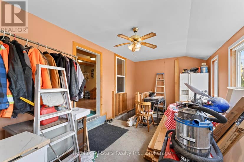 381 Burnt River Road — photo 5 of 31