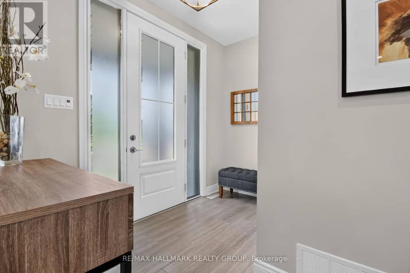 569 Chriscraft Way — photo 3 of 40
