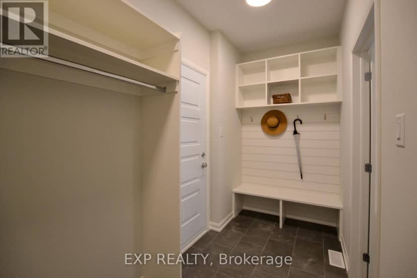 623 Montessor Crescent — photo 13 of 28