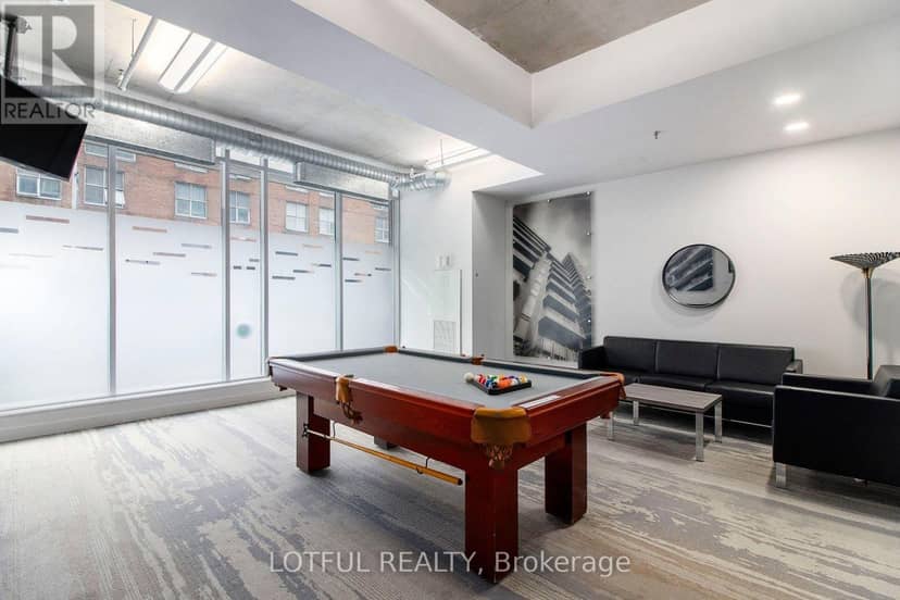 201 - 383 Cumberland Street — photo 24 of 28