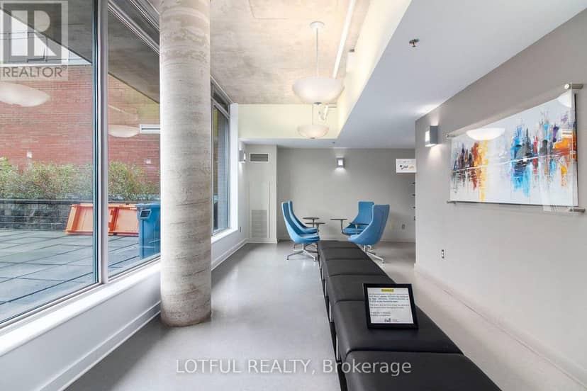 201 - 383 Cumberland Street — photo 22 of 28