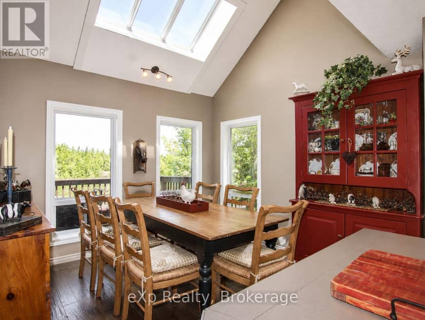 407047 Grey 4 Road — photo 15 of 39