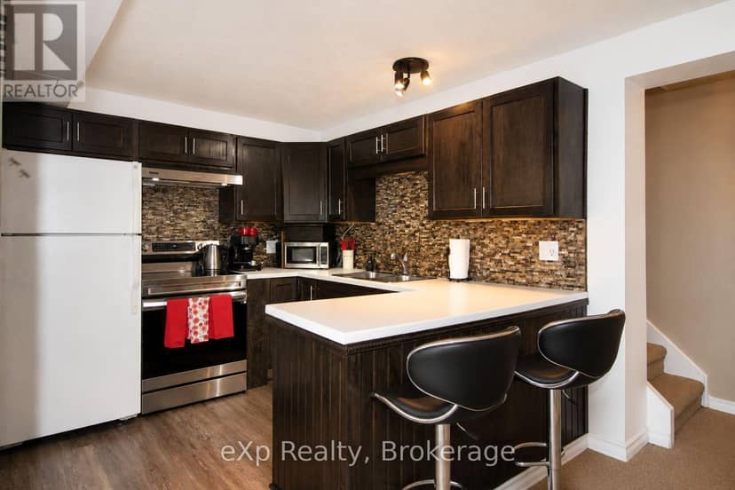 407047 Grey 4 Road — photo 32 of 39