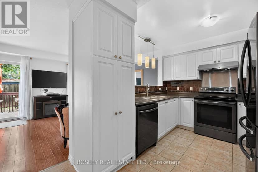 10 - 6263 Valley Way — photo 10 of 40