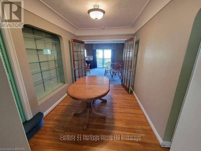 10 Joseph Street — photo 10 of 29