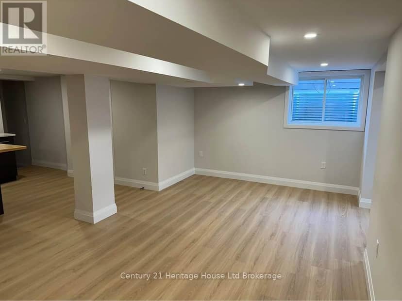 10 Joseph Street — photo 20 of 29
