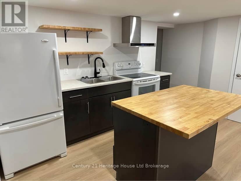 10 Joseph Street — photo 23 of 29