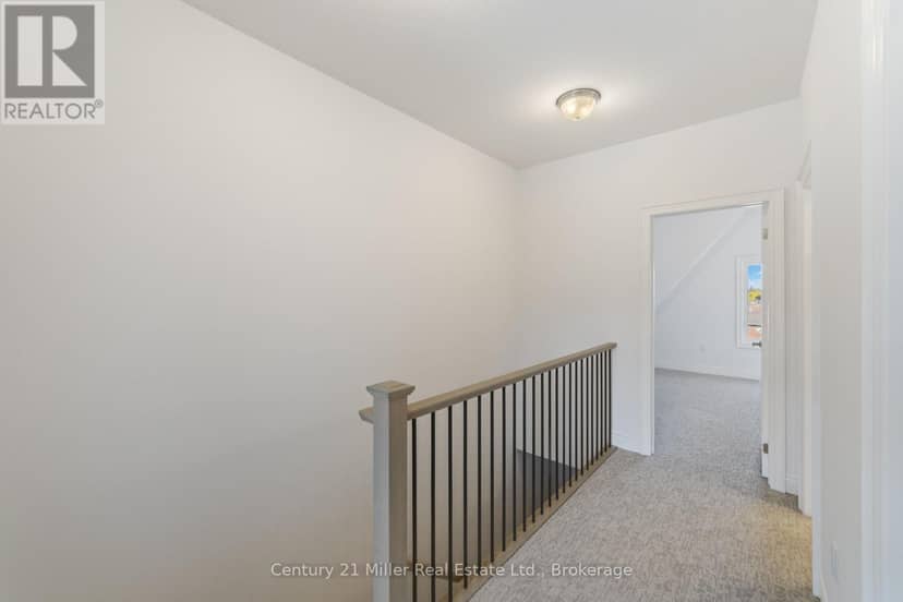 56 - 2150 Trafalgar Road — photo 21 of 28