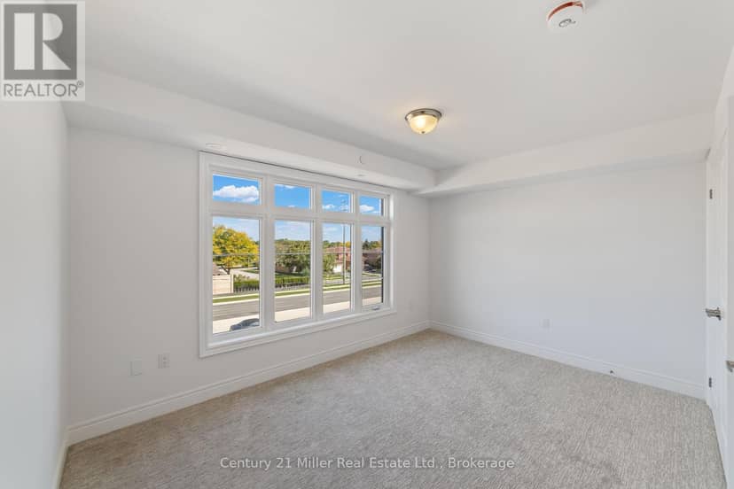 56 - 2150 Trafalgar Road — photo 17 of 28
