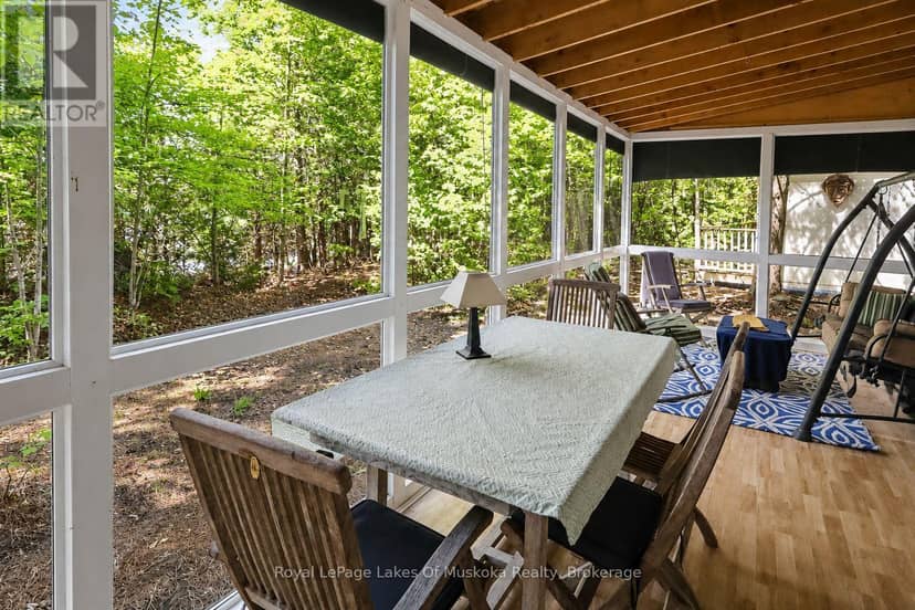 1036 Porcupine Point, Lake of Bays, photo 3
