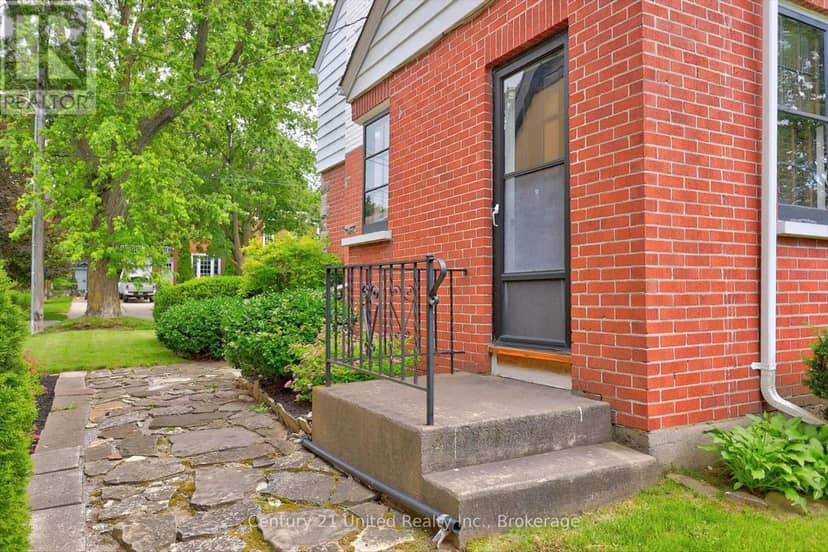 204 O'Carroll Avenue — photo 31 of 32