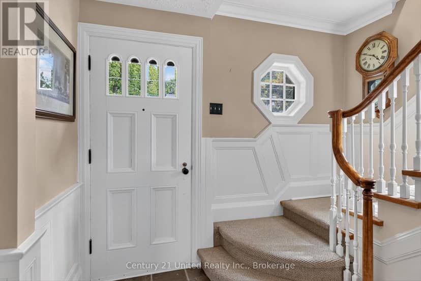 204 O'Carroll Avenue — photo 4 of 32
