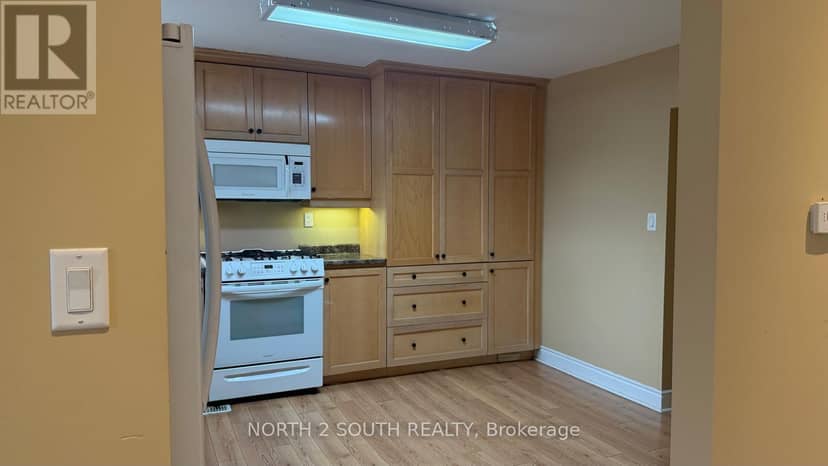 1125 Shore Acres Drive — photo 7 of 34