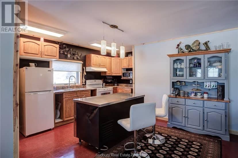 161 Highway 17 W — photo 18 of 40