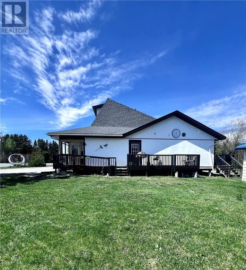 161 Highway 17 W, Nairn Centre, photo 3