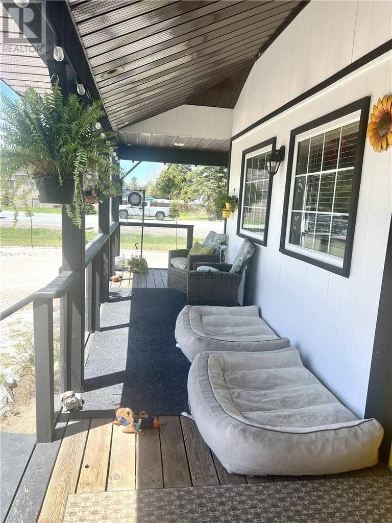 161 Highway 17 W — photo 9 of 40