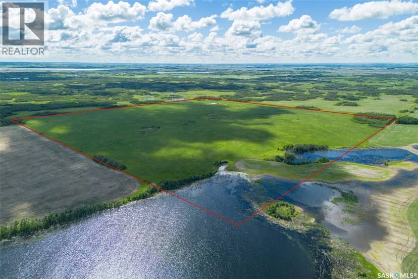 Saskatoon Rolling Hills Land — photo 5 of 13