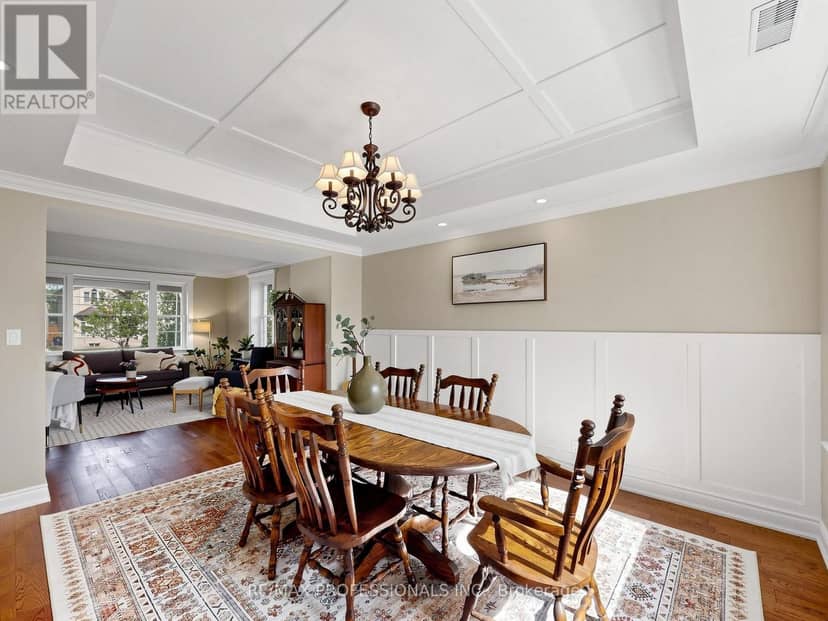 25 Waltham Drive, Toronto, photo 6