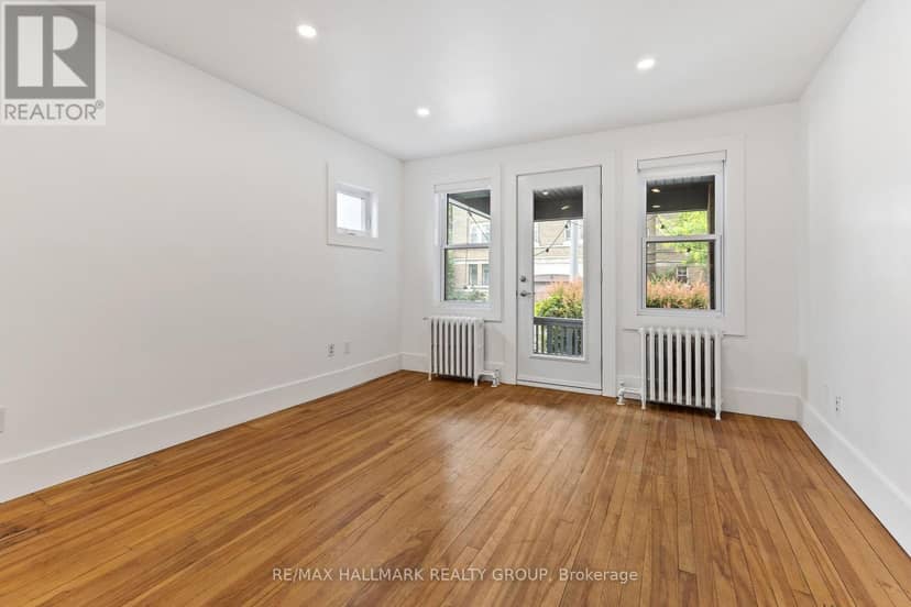 455 Metcalfe Street — photo 6 of 31