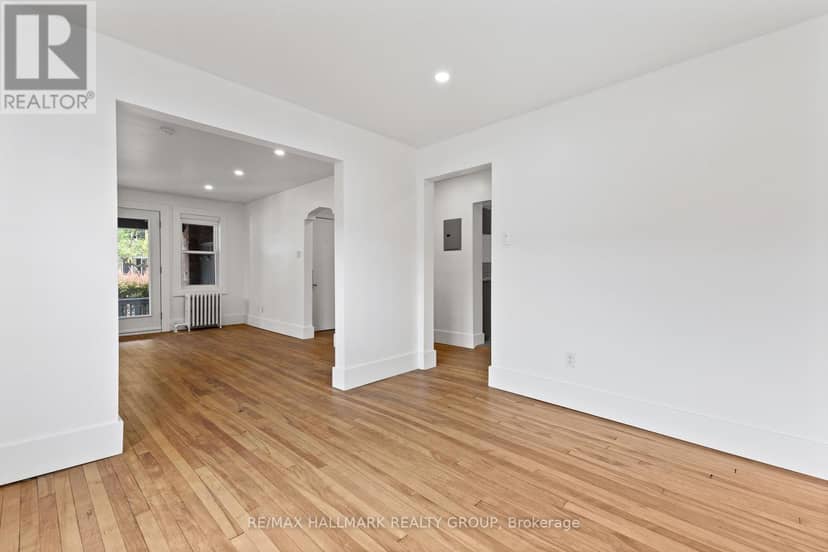 455 Metcalfe Street — photo 9 of 31