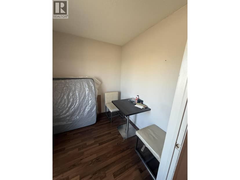 10203 98 AVENUE, Fort St. John, photo 6