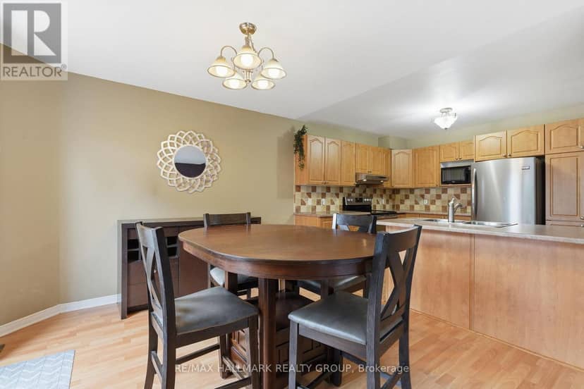 2122 Patricia Street — photo 15 of 38