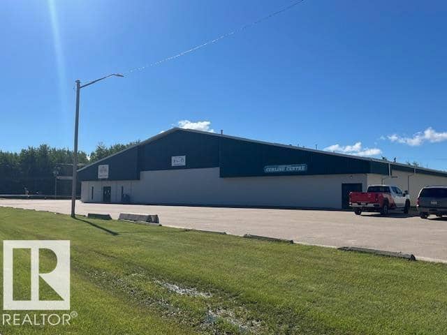 100 Woodlands DR — photo 11 of 18