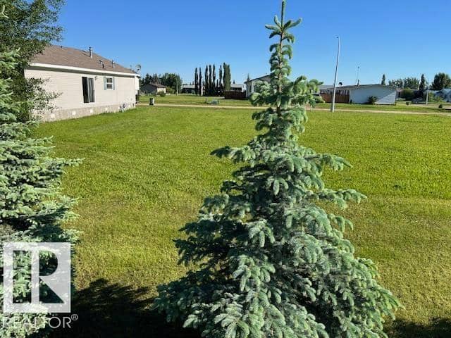 2 Woodbend CR, Warburg, photo 3