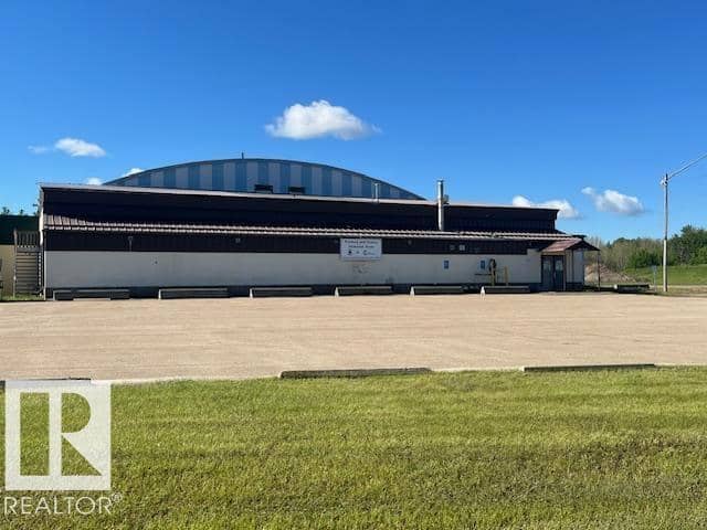 2 Woodbend CR — photo 9 of 17