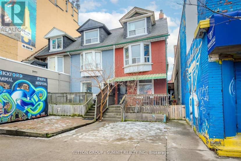 811 Bloor Street W — photo 1 of 15