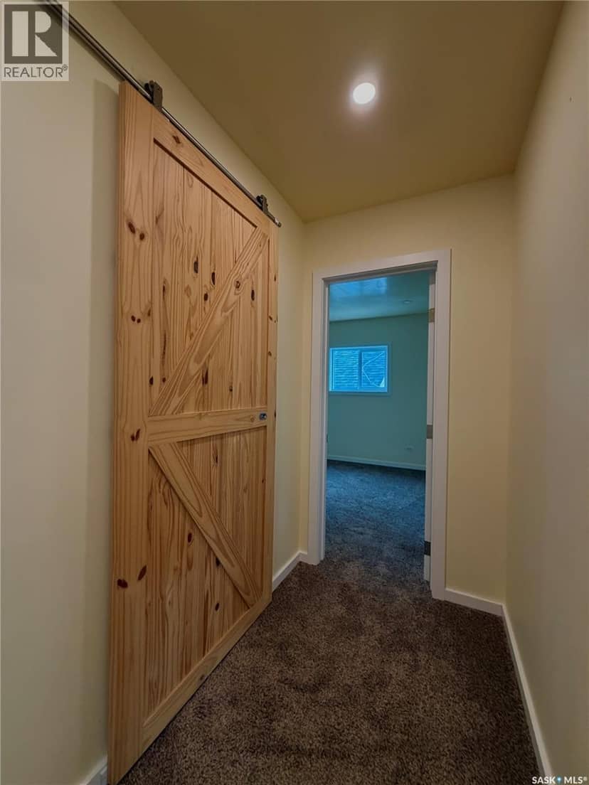 Valley Acres — photo 10 of 38