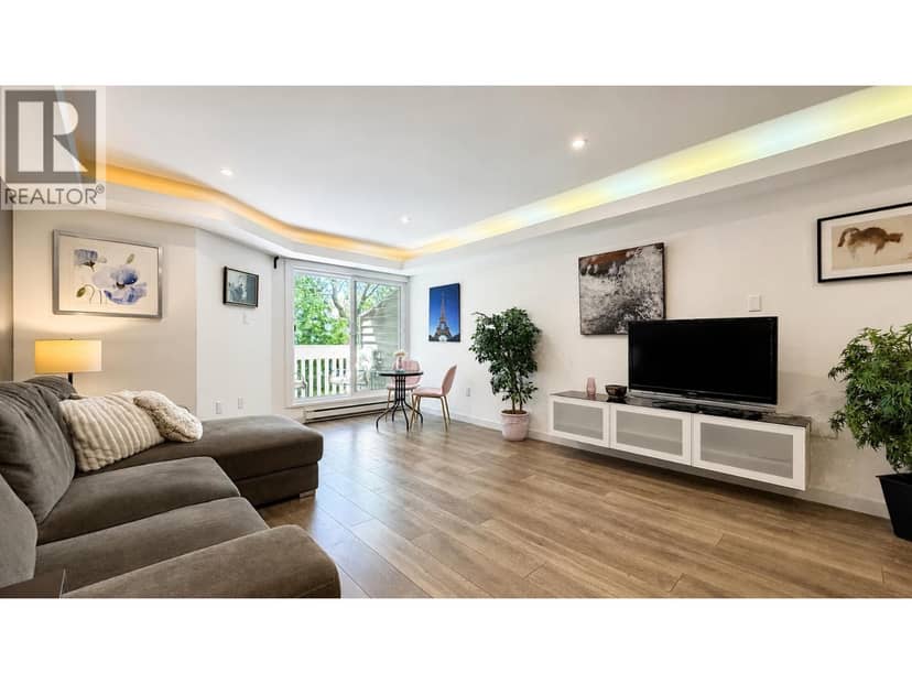 214 1545 E 2ND AVENUE, Vancouver, photo 3