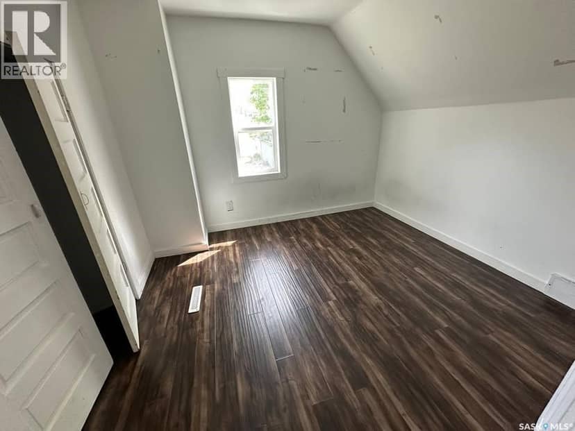 2109 20th STREET — photo 13 of 21