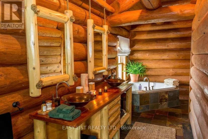 Island WC3-1 — photo 9 of 19