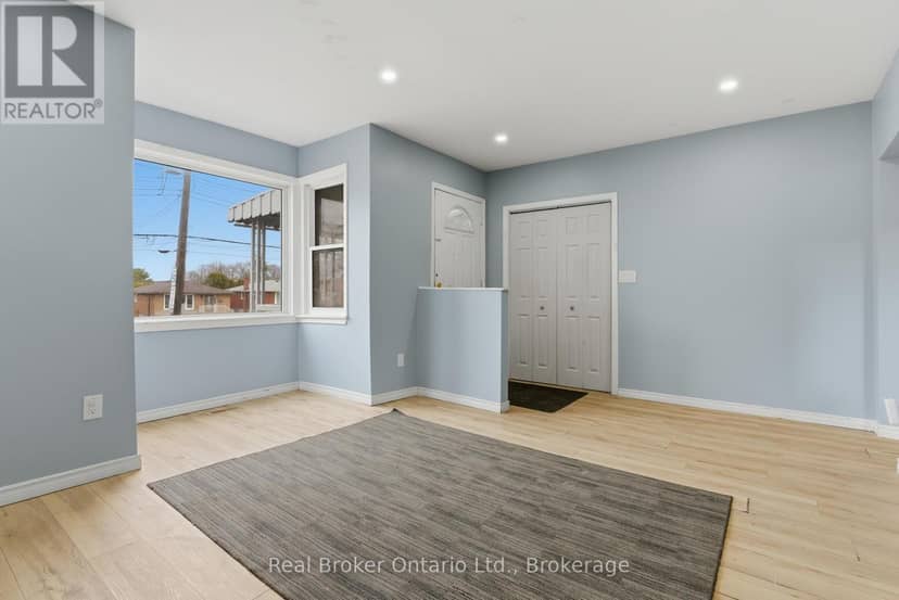 880 Lawrence Road — photo 11 of 40