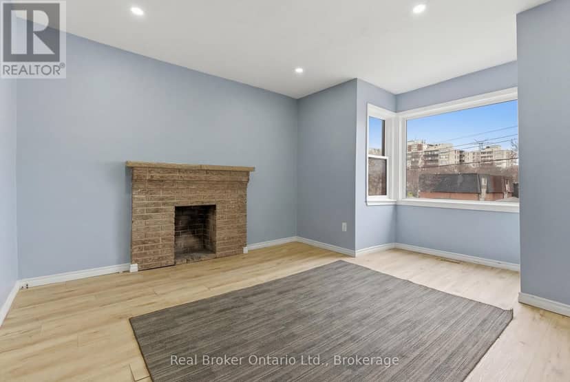 880 Lawrence Road — photo 6 of 40