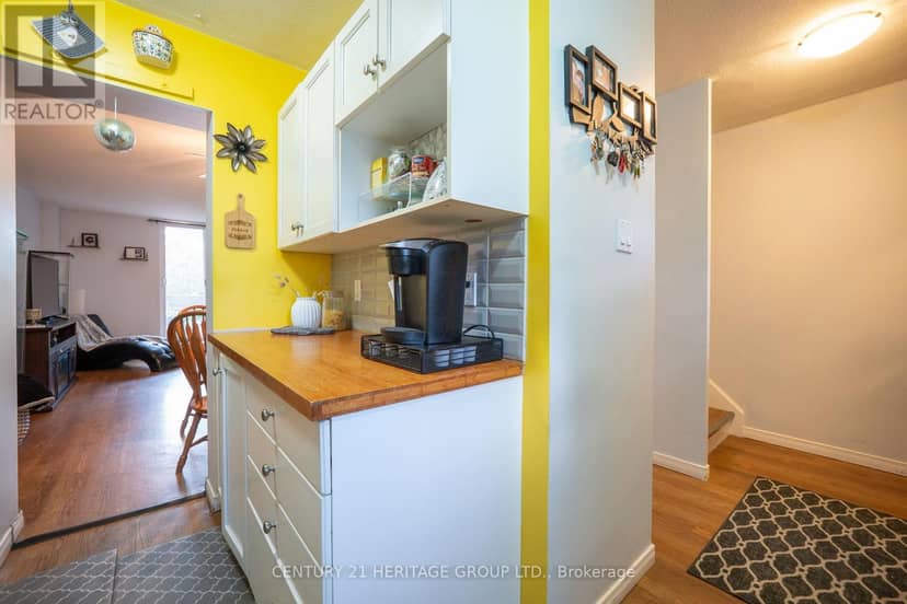 231 - 350 Quigley Road — photo 19 of 38
