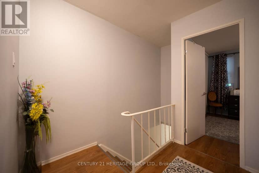 231 - 350 Quigley Road — photo 26 of 38