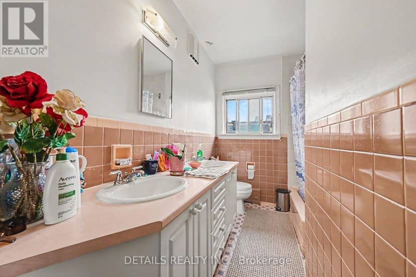 294 Donald Street — photo 38 of 40