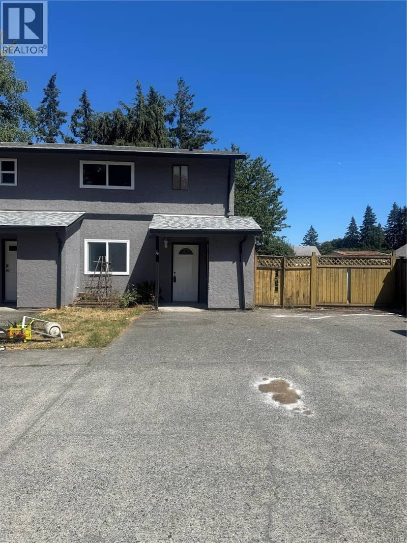 4 715 Malone Rd — photo 1 of 40