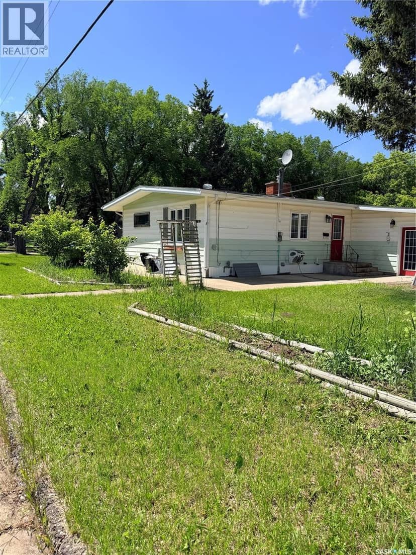 706 3rd STREET E, Shaunavon, photo 2