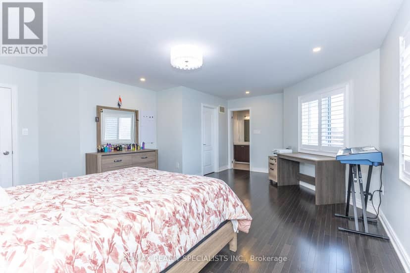 8 W. Dykie Court — photo 25 of 40