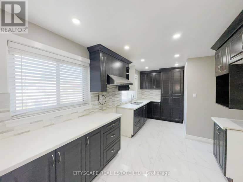 345 Silverstone Drive — photo 13 of 40