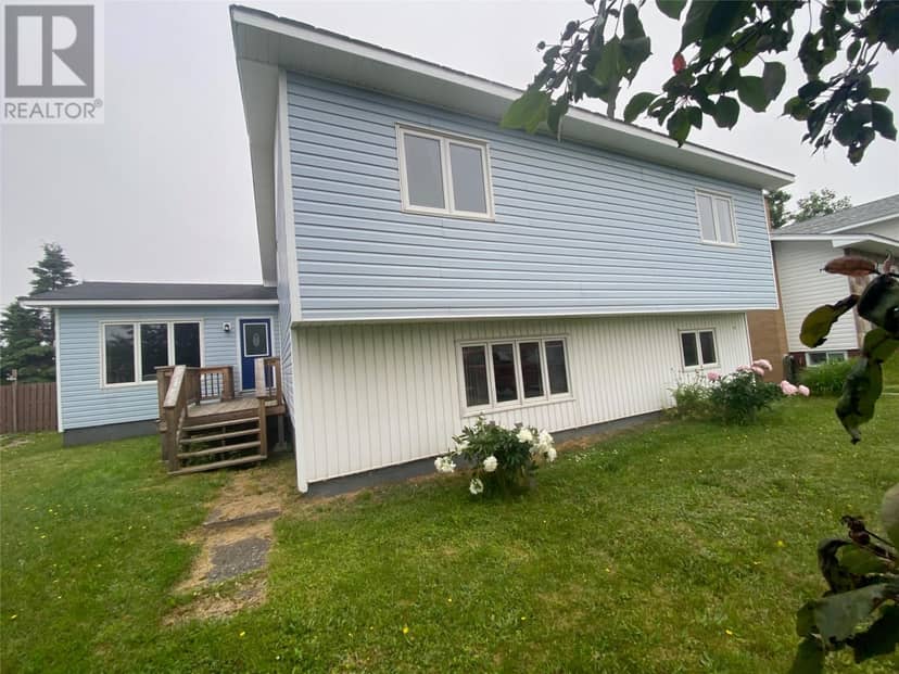 10 O'Briens Drive, Stephenville, photo 2